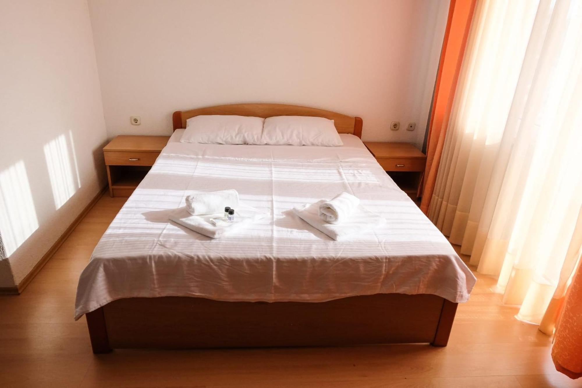 Hotel Ariston Struga Exterior foto